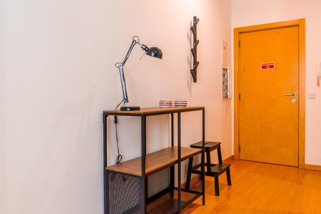 Cozy Studio In The Heart Of Lapa - 5Min Walk To Metro! Porto Exterior photo